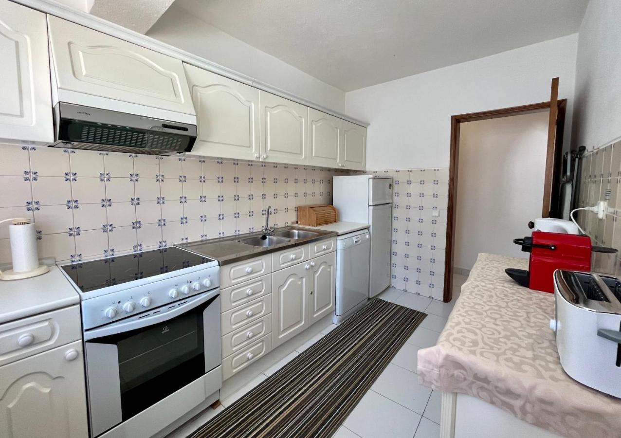 Apartment 136 Carvoeiro Карвоейро Екстериор снимка